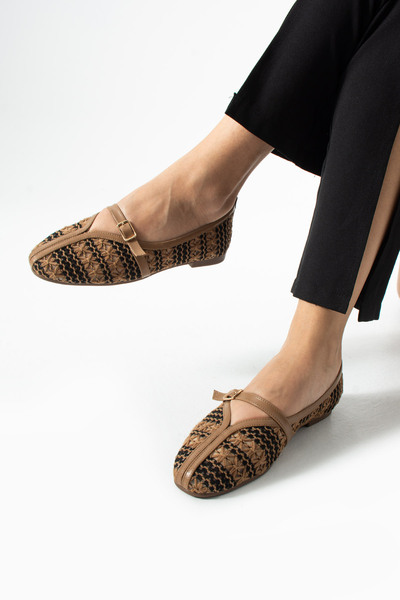 dabab shoes MARVENA Γυναικείες μπαλαρίνες σε καφέ χρώμα με δαντέλα και λεπτομ...