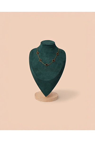 LYNORO Van Black Necklace