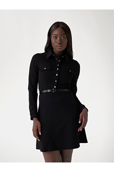 Guess فستان قميصي قصير واسع الأرجل