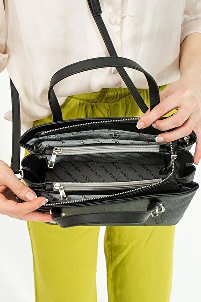 Just Polo Women's New Season Hand and Shoulder Bag Size 26 X 20 cm