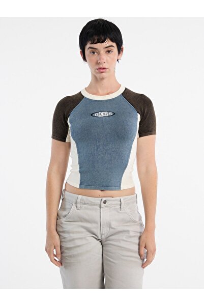 Guess كنزة بقصة قصيرة بشعار