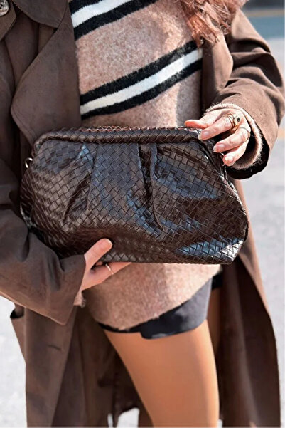 Senza Vedere Glow Knitted Detailed Hand, Shoulder and Crossbody Bag
