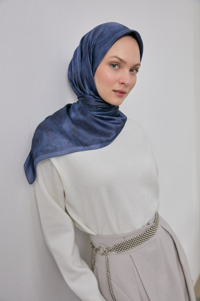 Silk Home Kadın Gece Mavisi Etnik Desen Parlak Shiny Eşarp 75013-01