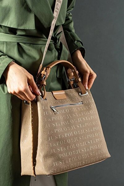 Just Polo Women's Sand Tan Embossed Patterned Magnetic Snap Closure Handbag w...