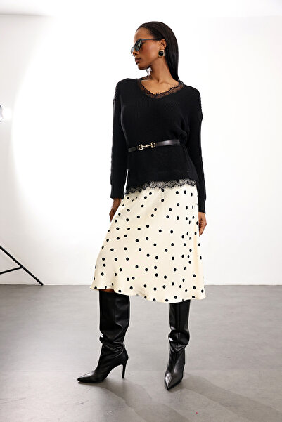 5in1Canpolat Fusta din satin cu buline crem 18165