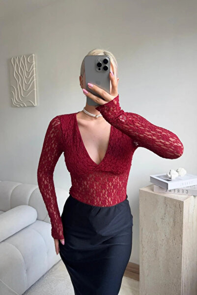 MOZENA V-Neck Long Sleeve Lace Bodysuit