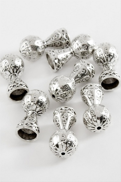ZERO LAND Lvsqvr Flower Rosary Apparatus 50 Grams - (234528) Silver Color