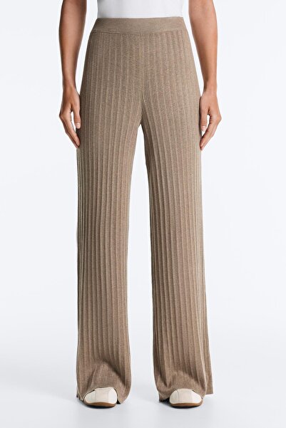 Oysho Rib-knit straight-leg trousers