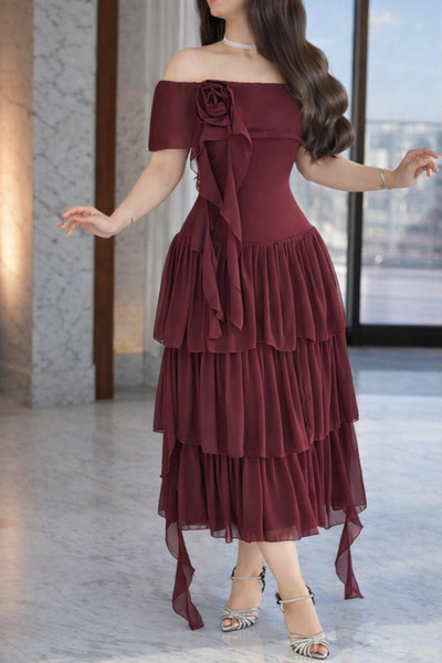 Jood A soft and elegant women's dress that exudes femininity