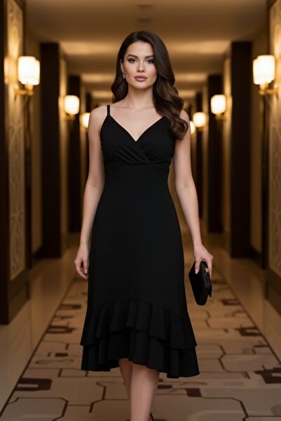 Mossta فستان كريب ميدي بقصة واسعة وتفاصيل حبلية على الظهر - أسود