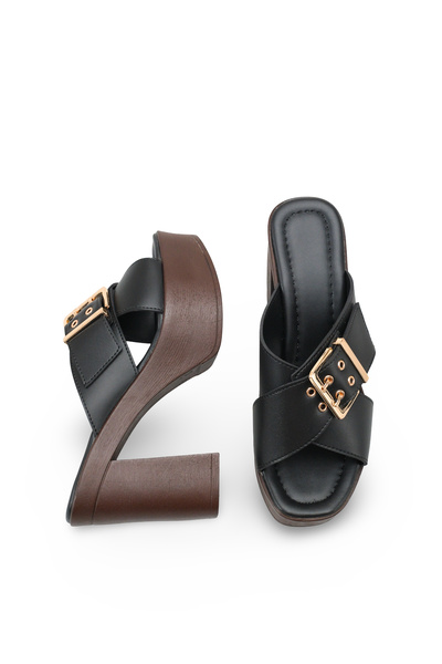 DELSOLERA Women's Buckle Detailed Cross-Strap Stylish Comfortable Casual Plat...