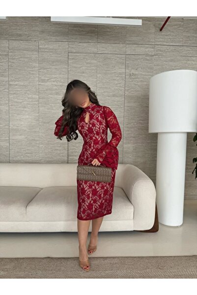 revan Boutique elegant lace dress