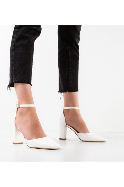 BENOTTİ Women's shoes Swarte Albi