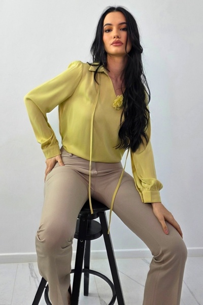 FashionForYou DORYA silky shirt, with pearl and detachable brooch, Olive, Siz...