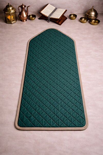 BEG Yatak Zümrüt Kapitone Seccade