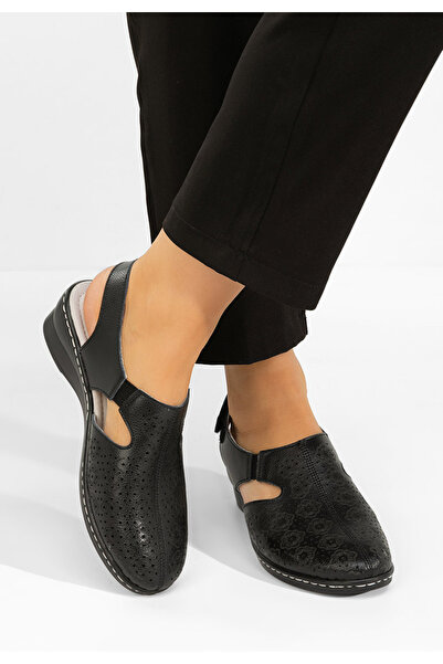 B T Shoes Ofelya black slingback shoes