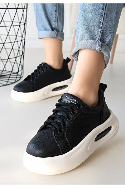 WE&ME Chris Black Leather Lace-Up Sneakers