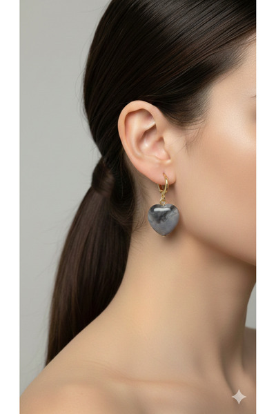 PETEK AKSESUAR Acrylic Heart Earrings