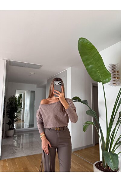 MERVE AKSOY Kayık Yaka Basic Triko - Vizon