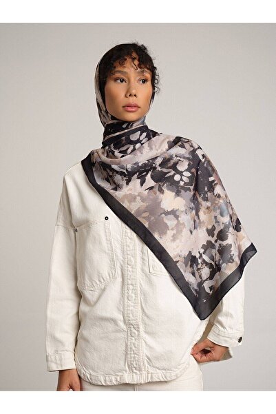 Ayshara Bud Leaf Patterned Single-Sided Shawl - Black