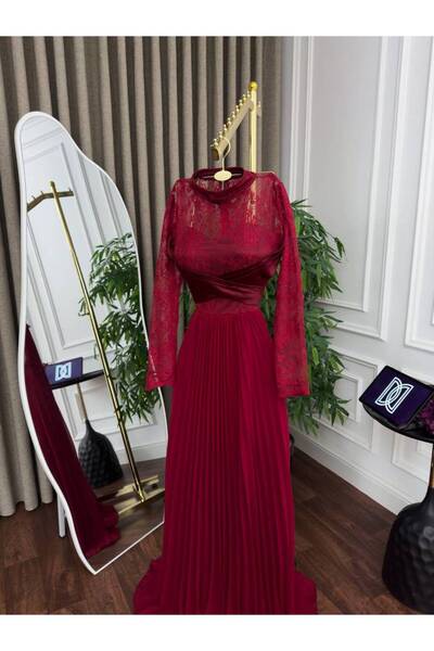 ranin Lace bodice chiffon flared dress