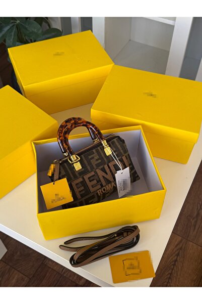 Generic حقيبة يد و كتف خامه عاليه مع الملحقات