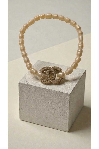 SUGÜLİNSHOP & HANDMADE JEWELRY Swaroski Taşlı Chanel Arpa Gerçek İnci Bileklik