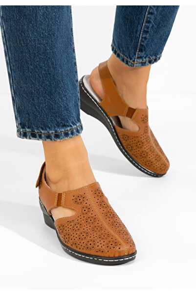 B T Shoes Ofelya slingback shoes camel