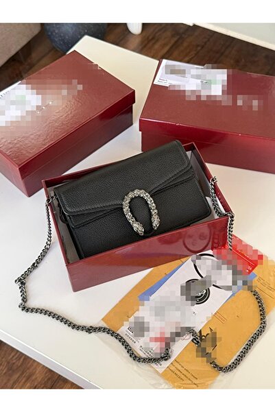 Generic Handbag and shoulder bag, high quality material, with accessories