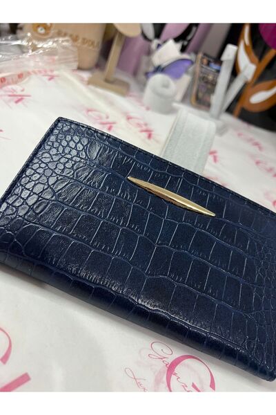 GK GAMZELİRENKLERİM LUXURY FASHION&ACCESSORIES Croco Textured Wallet with Gol...