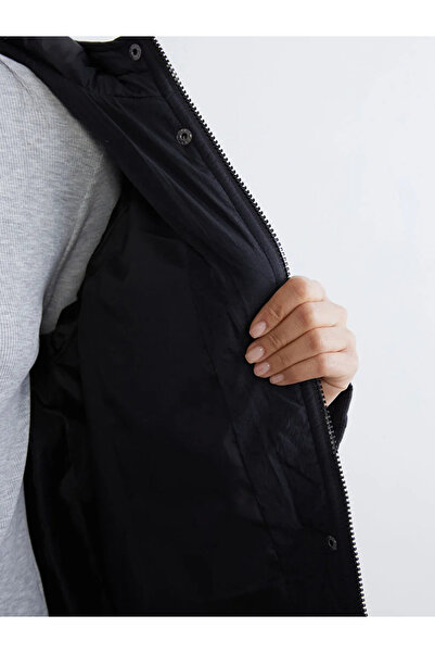 LC Waikiki Black Hooded Quilted Women's Puffer Jacket