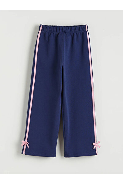 LC Waikiki Εκρού φούτερ και φούτερ παντελόνι για κορίτσια Lilo & Stitch με τύ...