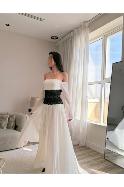 Larn-dress Tasneem's luxurious dress