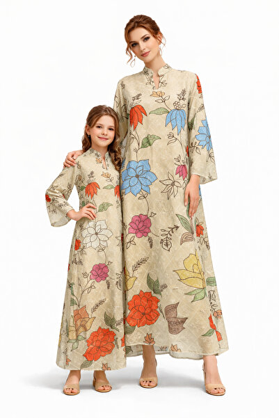 THOGUE Kuwaiti jalabiya with sparkling sequins, mother and daughter