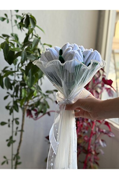 Kristal Flowers Şönilden Lale Gelin Buketi