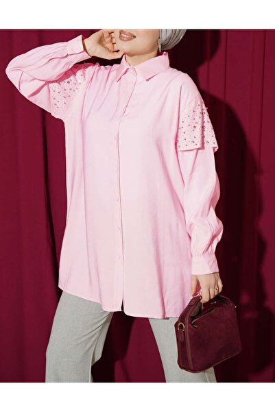 Burcia Shoulder Cape and Stoned Tensel Shirt