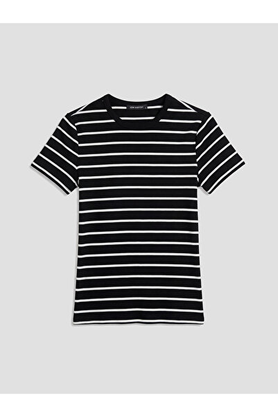 LC Waikiki ΝΕΑ ΣΕΖΟΝΑ ΑΠΟ ΤΗΝ GÜLİS GİYİM: Μαύρο T-shirt με λαιμόκοψη ποδηλάτ...