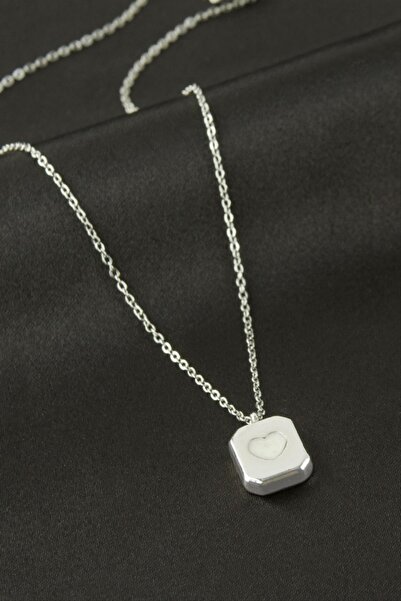 ZERO LAND قلادة STOROZAL على شكل قلب مطلية بالمينا - (61315) لون فضي