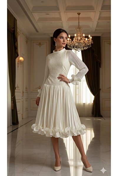 Larn-dress luxurious off-white dress