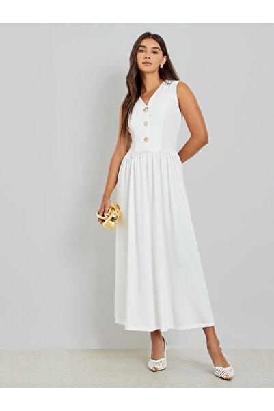 Styli White Sleeveless Maxi Dress with Button Dï¿½cor