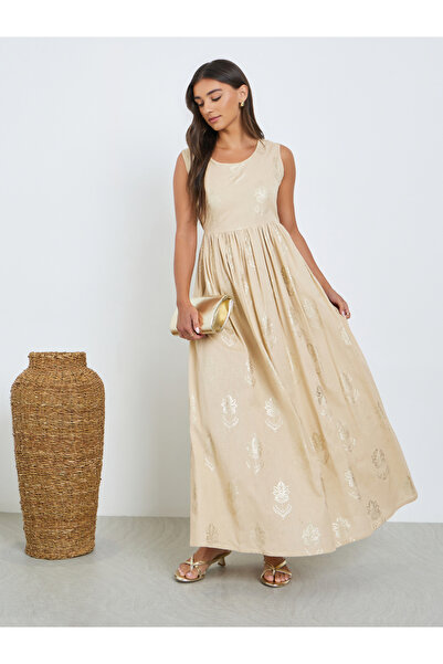 Styli Women Beige Floral Print Sleeveless A-Line Maxi Dress