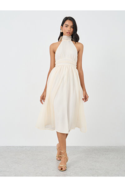 YouYan By Styli Solid Backless Halter Neck Midi Dress