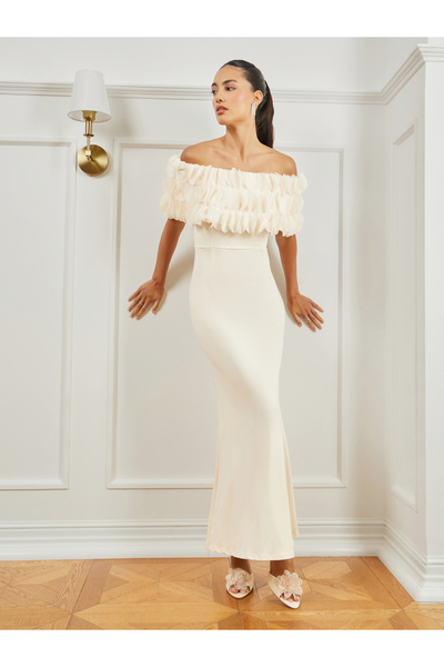 Styli Cream Off-Shoulder Bodycon Maxi Dress