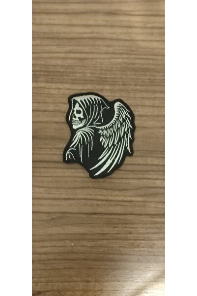 Özden Nakış مجسم ملاك هيكل عظمي صغير الحجم يلتصق بالحديد