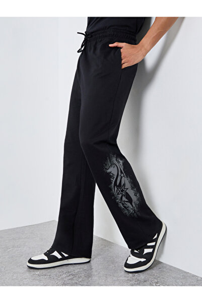 Styli Men Black Printed Oversized Joggers