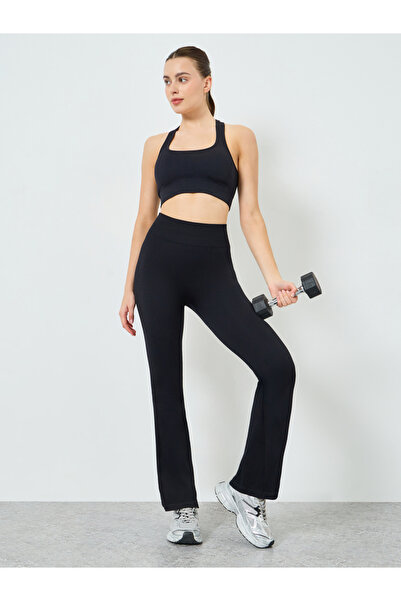 Styli Black Solid Textured Flare Leggings