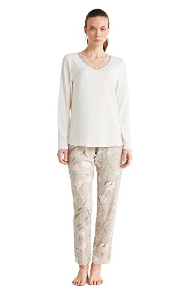 Catherine's Catherines Women's Ecru Pajama Set 2629