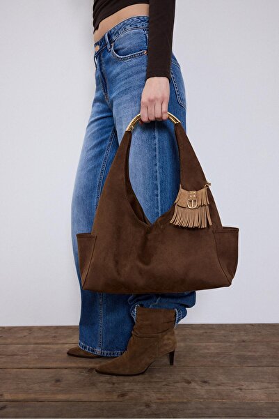 Stradivarius Püsküllü çanta uçlu anahtarlık