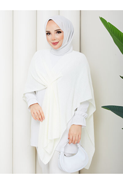 LE CARAMBOLE Women's Ecru Front Detailed Poncho Cardigan