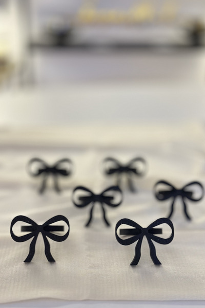 Shura Homeware Bowknot Napkin Ring, Napkin Holder Black
